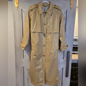New With Tags  J. Crew Classic Beige Trench Coat